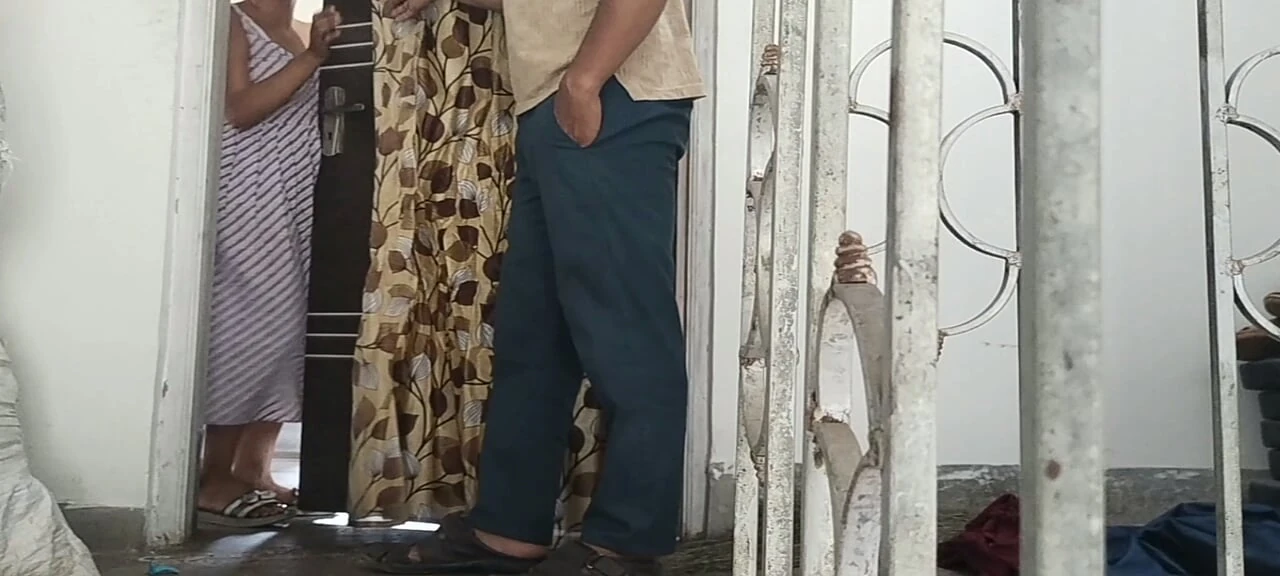 Tuition teacher left the student at home